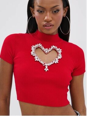 ✨AKIRA Red Ribbed Cropped Tee with Heart Cutout and Crystal Detail✨